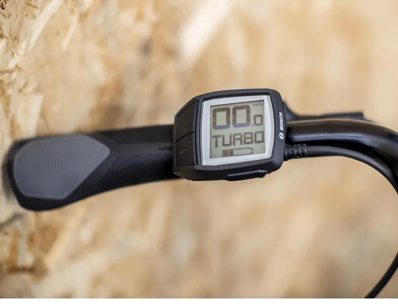 Trek Verve+ 3 Lowstep 400Wh Electric Hybrid Bike in Black Small-7